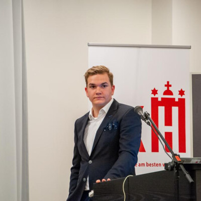 Henry zoekt een Huurwoning / Kamer in Groningen