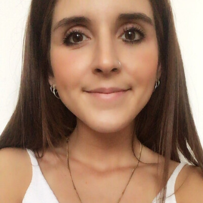 Silvia zoekt een Kamer / Appartement / Studio in Groningen