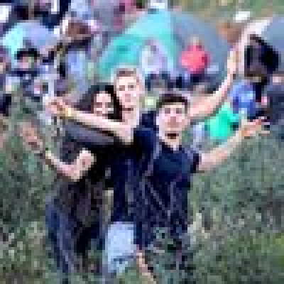 Julian Roderik is looking for ::/str_naun(Room)::\ in Groningen