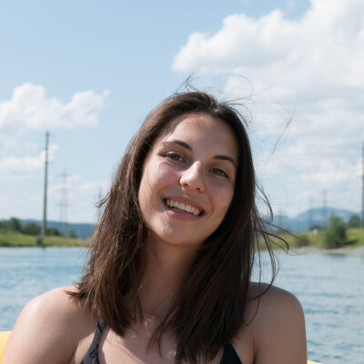 Janika is looking for a Room / Apartment / Studio / HouseBoat in Groningen