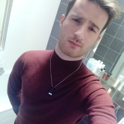 Damian zoekt een Kamer / Studio in Groningen